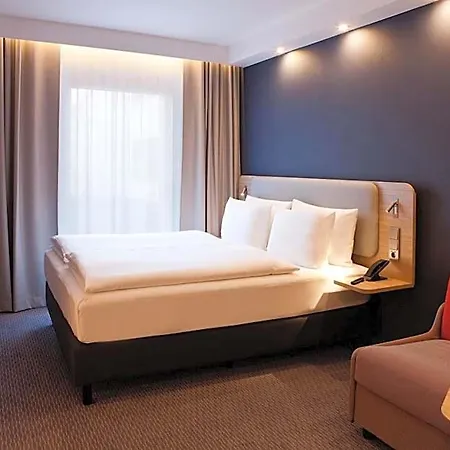 Express And Monheim Am Rhein By Ihg فندق