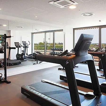 فندق Express And Monheim Am Rhein By Ihg