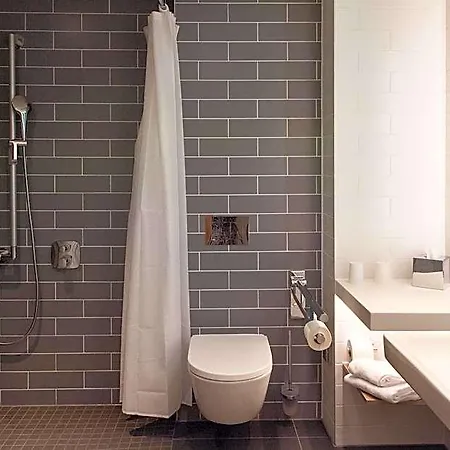 Express And Monheim Am Rhein By Ihg فندق Baumberg