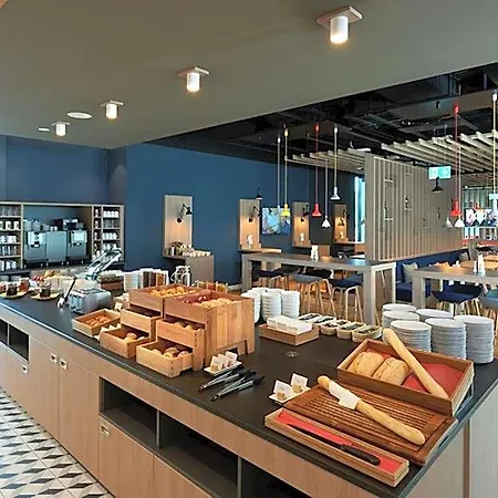 Express And Monheim Am Rhein By Ihg فندق Baumberg