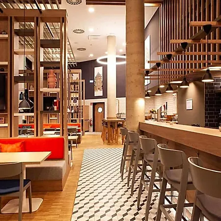 Express And Monheim Am Rhein By Ihg 3*