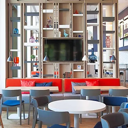 Express And Monheim Am Rhein By Ihg Baumberg